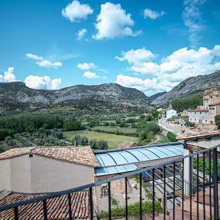 Aparthotel SPA Don Iñigo de Aragón Las Cuevas de Cañart Exterior foto